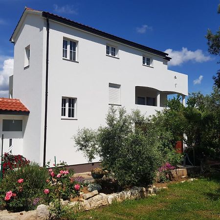 Apartman Sunset Razanac Luaran gambar