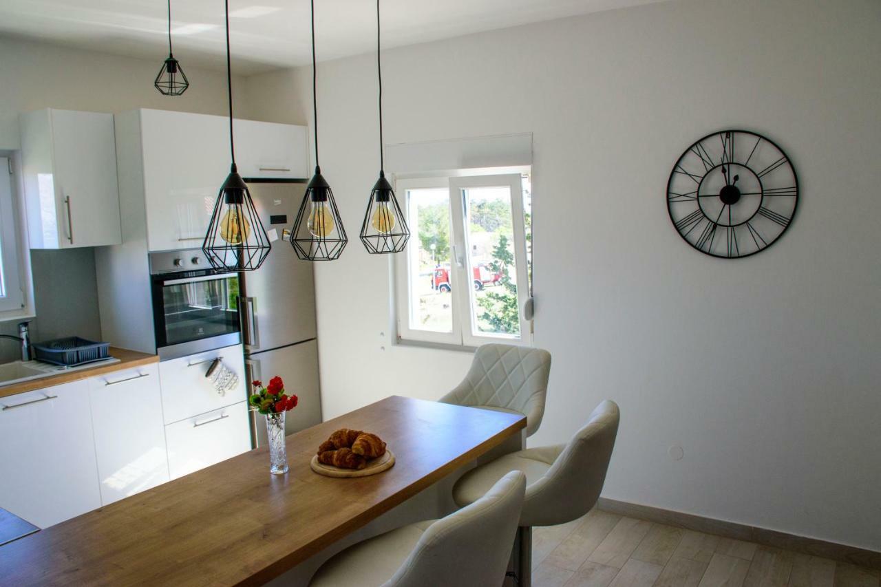 Apartman Sunset Razanac Luaran gambar